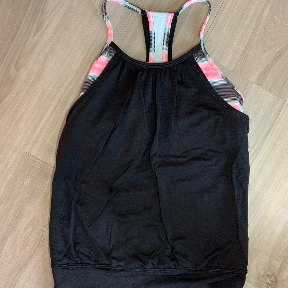 Ivivva black tank